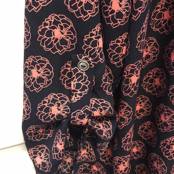 Maternity blouse - Picture 2 of 2